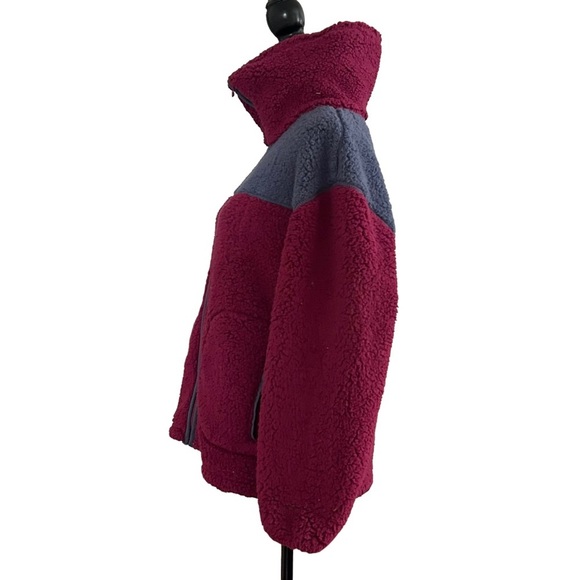 Universal Thread Women's Sherpa Anorak Jacket SZ Small Purple Zip Front NEW - Picture 3 of 9